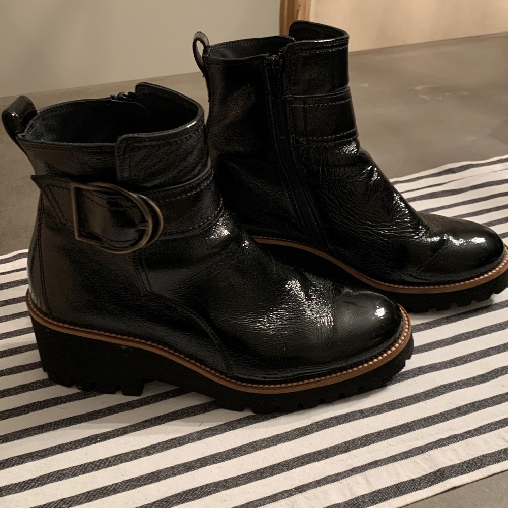 Paul Green Dynamic Boots Crinkle leather finish Size 7